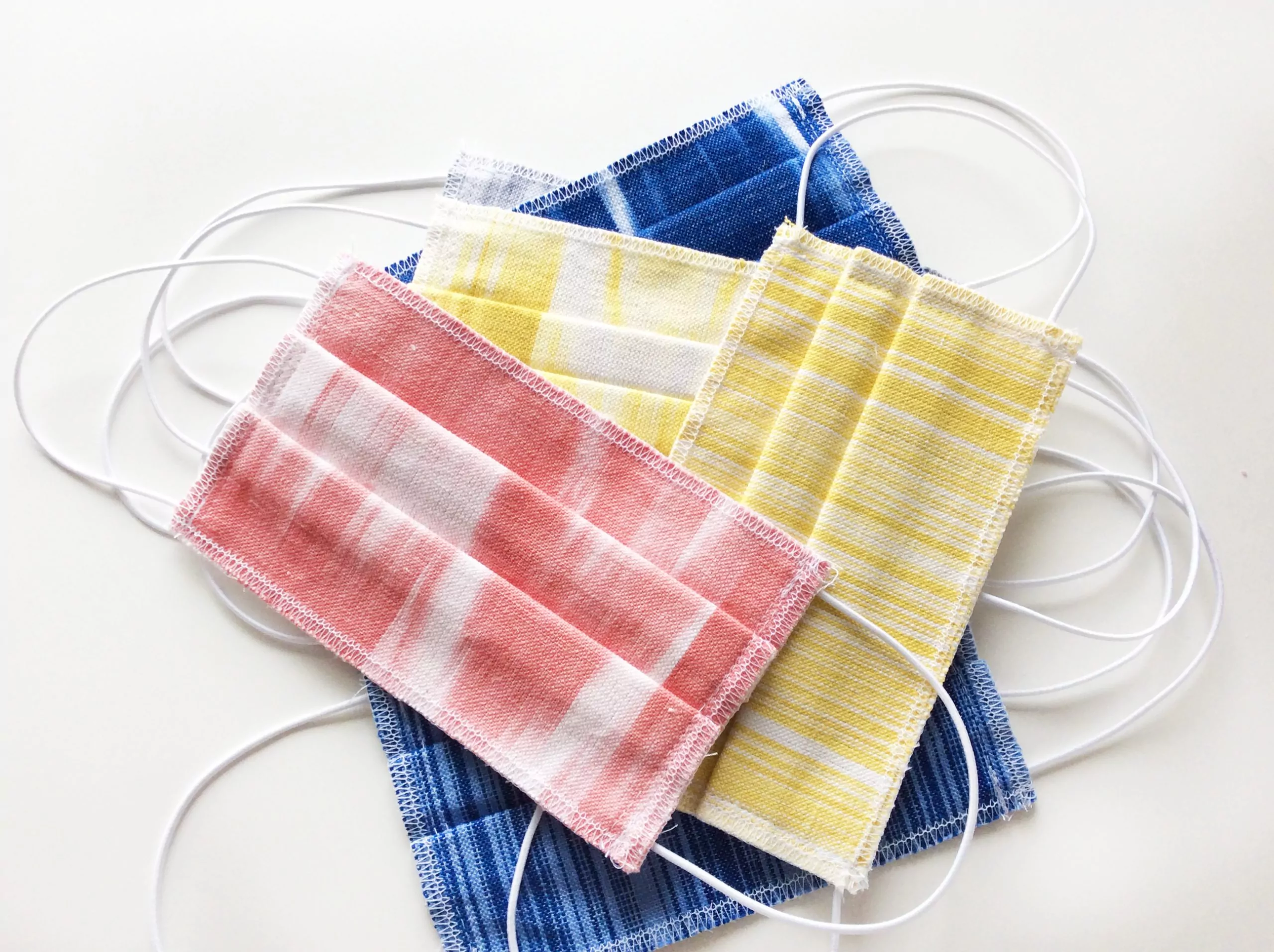 TEIXITS VICENS MAKES IKAT FABRIC MASKS