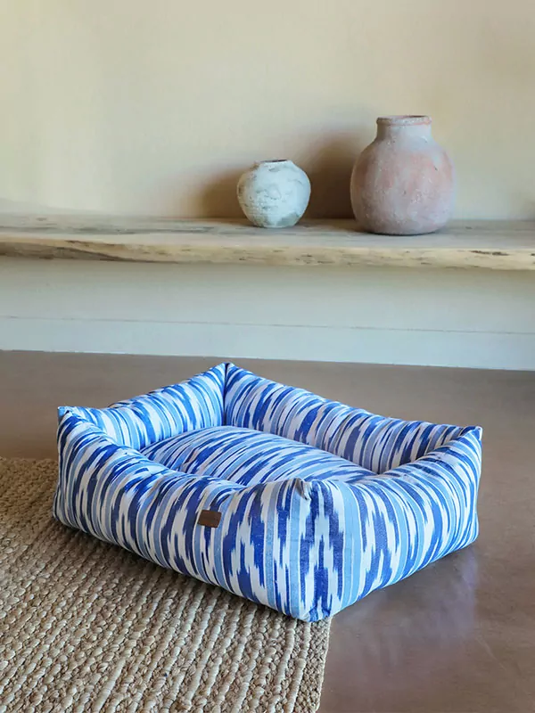 Dog bed