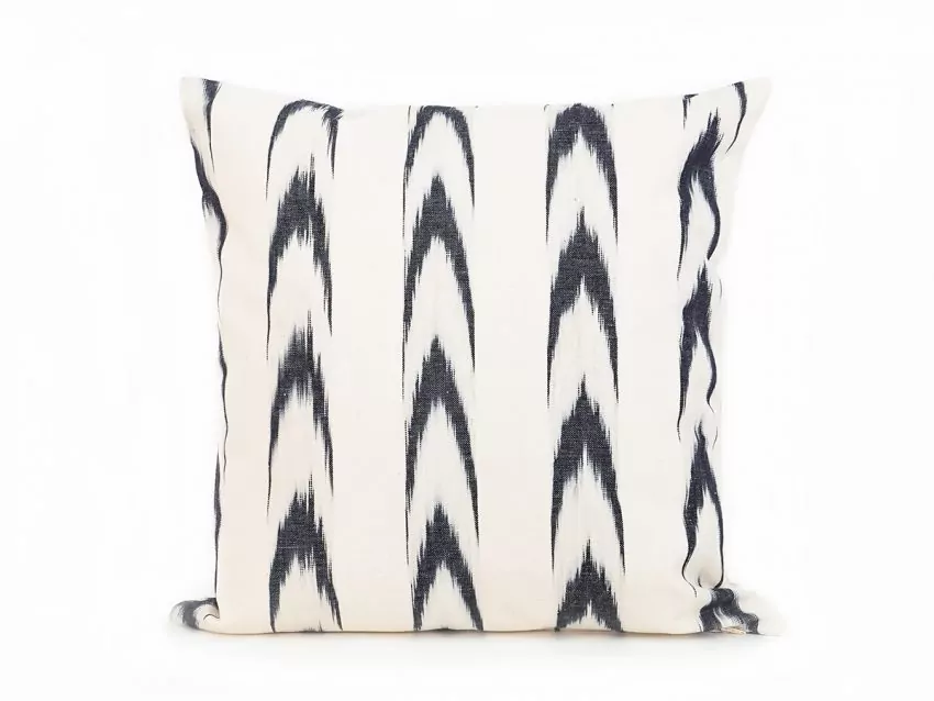 Mallorcan fabric Ikat cushion 61 Black