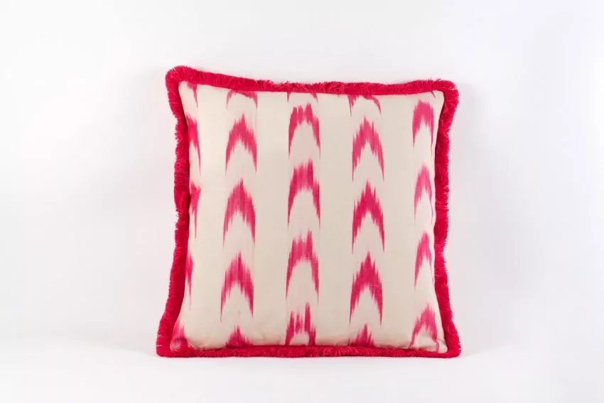 Small Fringe Mallorcan fabric cushion 61 Pink fuchsia