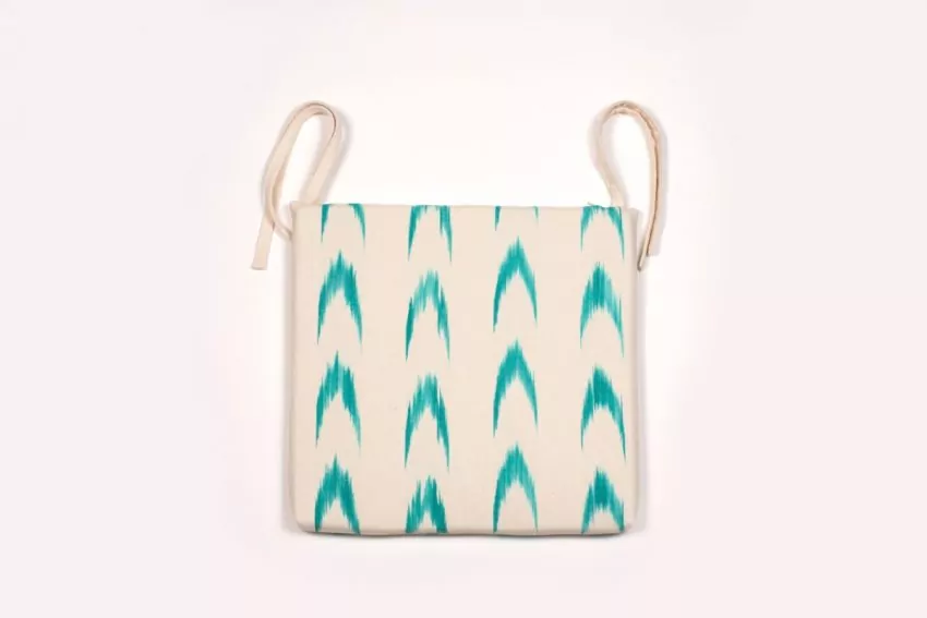 Cushion with ties Mallorcan fabric 61 Turquoise