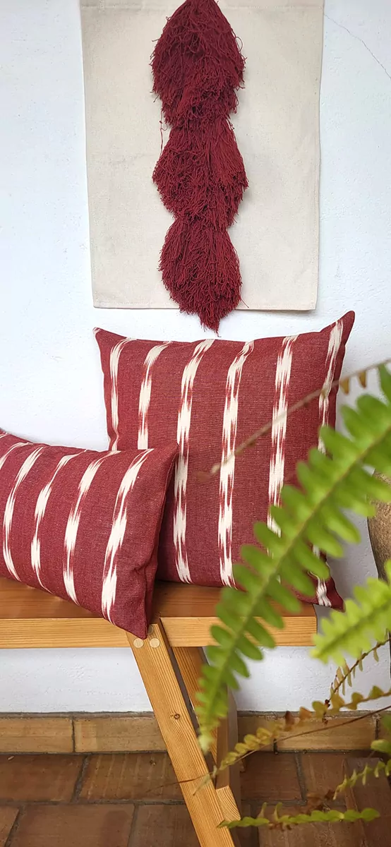 Mallorcan fabric tapestry Garnet skein - Image 2