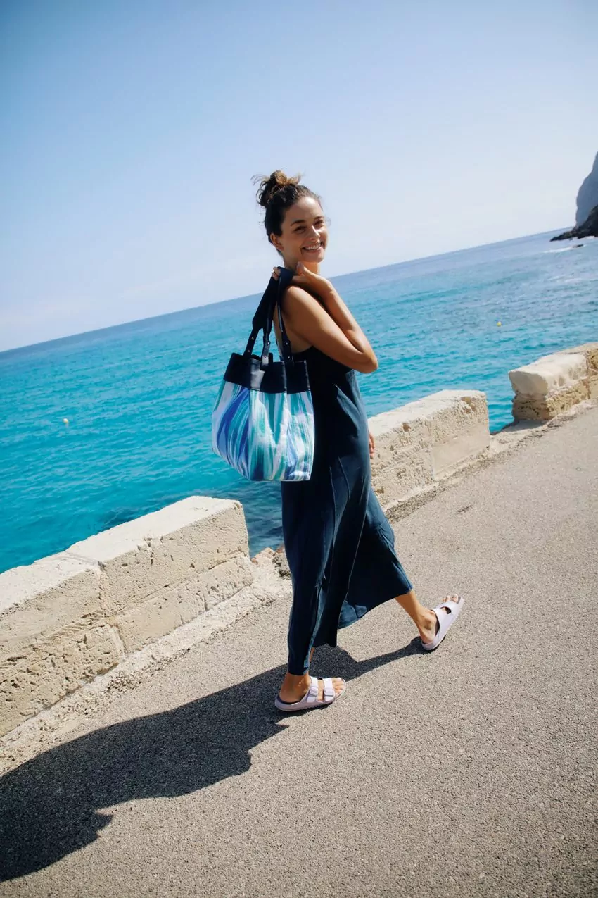 Maxi bossa de pell vegana i tela ikat 200 Blau - Imatge 2