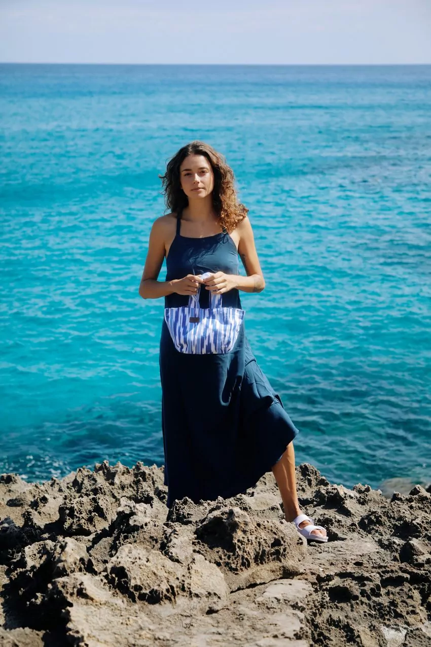 Minibolso Essence of Mallorca tela Mallorquina 109 Azul - Imagen 4