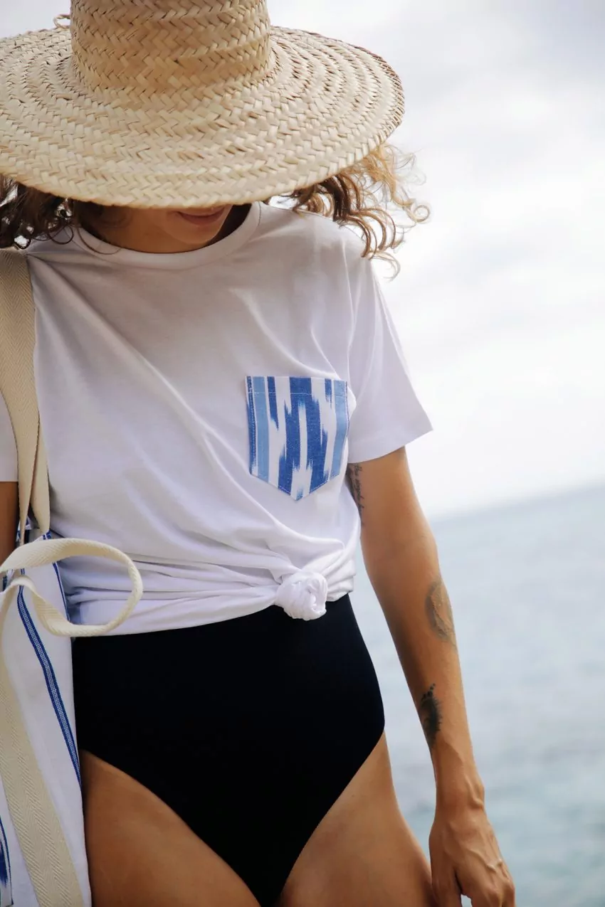 White T-shirt Blue Mallorcan fabric pocket
